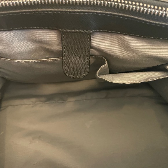 Coach Black Bag Grey Inside - Picture 11 of 14